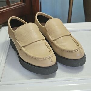 Koio Tan Loafers EU 37, Womens 7 US
